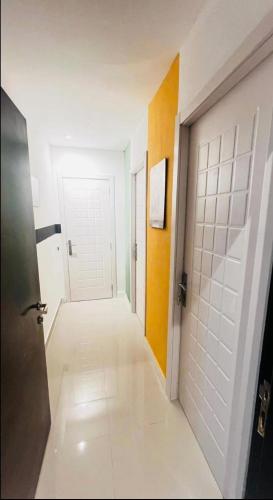 Creative Partition Room in Barsha 1 Near Metro - image 13