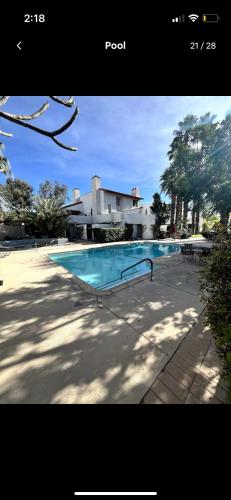30 day minimum Downtown Palm Springs Retreat in Palm Springs, USA
