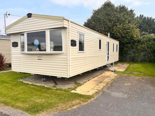 8 Berth Static Caravan Marine Holiday Park gîte à louer Rhyl