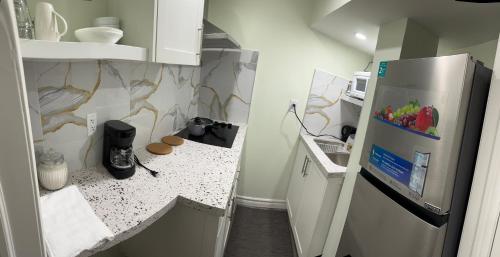 B01 Cozy Private Room With Bathroom - Mississauga
