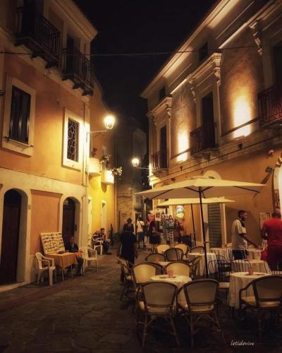 Villa Lorena sul mare calabria Villa Lorena sul mare calabria