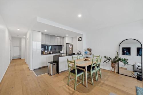 Riverina - Ultimate Footscray Getaway with parking, Melbourne (foto 3)