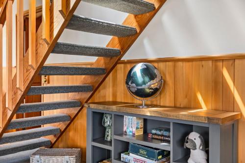 Three-Bedroom House image 5