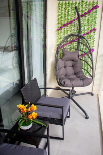 Premium Studio with Pool View in Mandeville