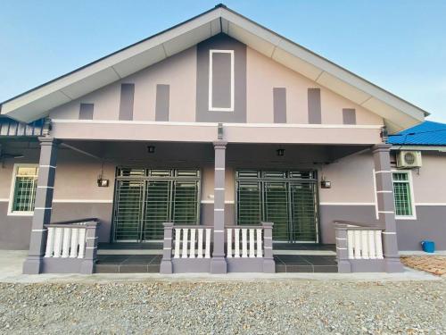 Homestay Hj Esmon Parit Raja 4 UTHM Homestay Hj Esmon Parit Raja 4 UTHM
