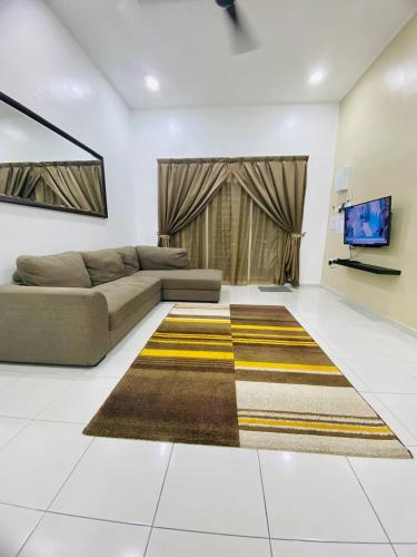 Homestay Hj Esmon Parit Raja 4 UTHM Homestay Hj Esmon Parit Raja 4 UTHM