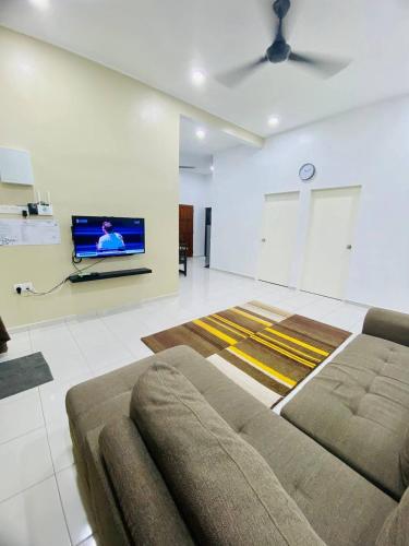 Homestay Hj Esmon Parit Raja 4 UTHM Homestay Hj Esmon Parit Raja 4 UTHM