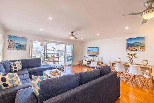 8 Ocean Avenue - Ocean Escape, Wi-Fi, views and Aircon in Anna Bay