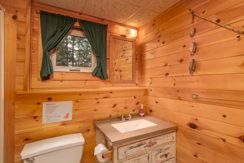 Vannituba, Cedaroma Lodge in Saint Germain (WI)