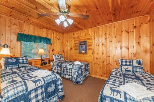 Cedaroma Lodge in Saint Germain (WI)