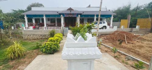 Thulasi Kudil in Mannargudi