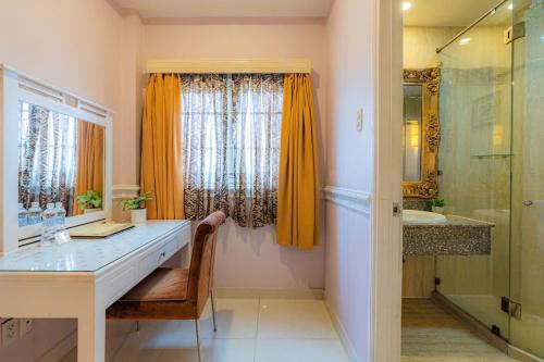 Fortune 1127 - Central Hotel, Ho Chi Minh City (photo 6)
