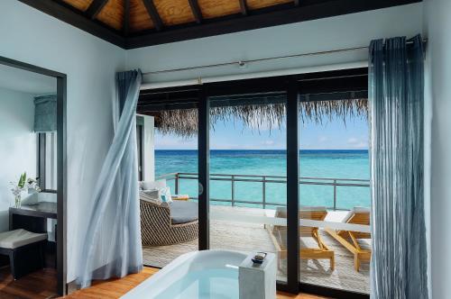 Water Villa image 5