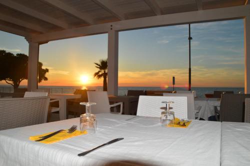 Vela Club Hotel - image 12