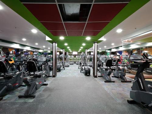 Fitness center, Hotel Alex near Crema Paraiso
