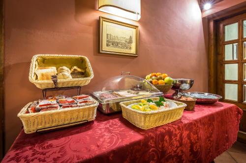 Hotel Mario's - image 9