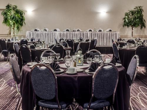 Heritage Inn Hotel & Convention Centre - High River