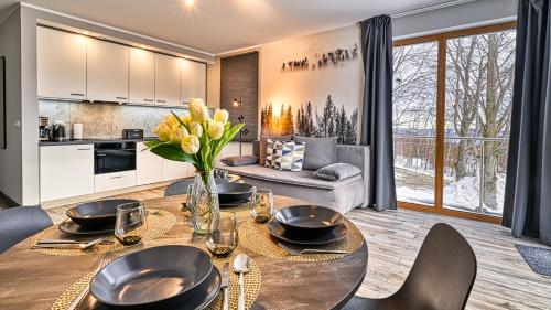 Apartamenty ROYAL APARTS VIP Widok 800 - z panoramą gór, Szklarska Poręba (foto 4)