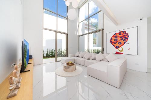 Modern Elegance & Tropical Vibe - 4BR Pool Villa in New Build Residence Lux Pride 2 V10, Ban Pak Lak (foto 6)