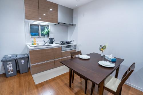 Japanese style single-family house, three floors, 75 square meters, three bedrooms and one living room