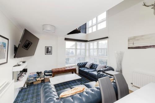 JOIVY Stylish Apartment with Balcony in Old Town, Edinburgh (fotografie 8)