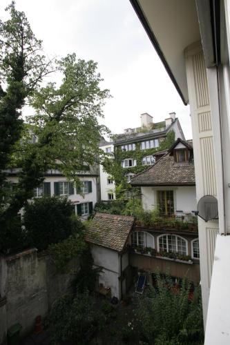 Charming 1BR apartment in the old town - UZ4, Цюрих (фото 8)