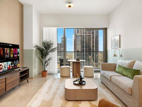 1 Bedroom apt High end luxurios building Next to Dubai mall, Дубай (фото 2)