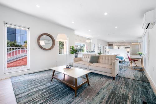 Day Dreams by AvantStay Private Balcony A Hollywood Location in Los Angeles, USA