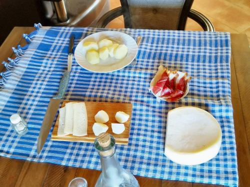 Charming chalet in Herceg Novi with fenced garden in Herceg Novi