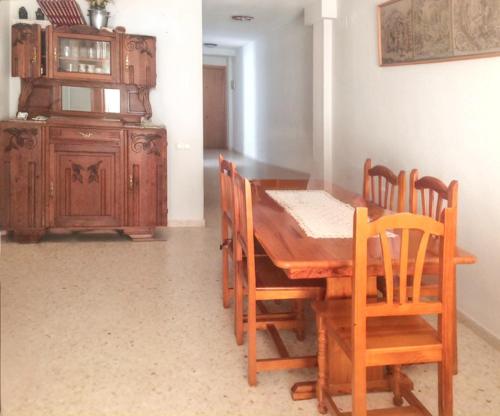 Apartment with 2 bedrooms in Canet de Berenguer with shared pool furnished terrace and WiFi 150 m from the beach - image 8