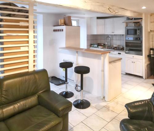 ห้องครัว, Maison de charme à Brantôme en Périgord avec piscine partagée (Maison de charme a Brantome en Perigord avec piscine partagee) in บร็องตูม