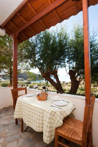 Kilátás, Zorbas Apartments in Plaka