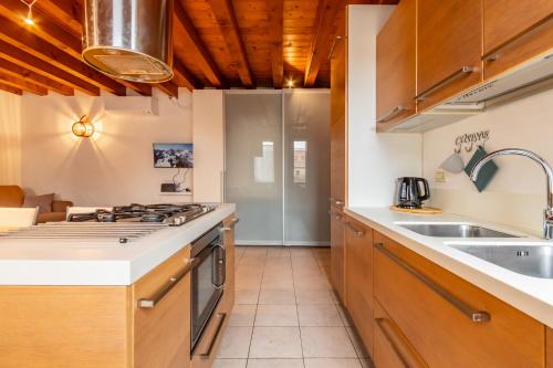 Space and Comfort for 5 - Your Ideal Retreat in Mestre, Benátky (fotografie 7)