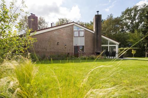 Grasmus I Kalme Woning met Openhaard en Tuin Grasmus I Kalme Woning met Openhaard en Tuin