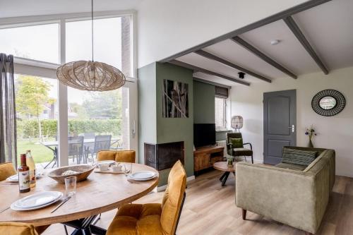 Grasmus I Kalme Woning met Openhaard en Tuin Grasmus I Kalme Woning met Openhaard en Tuin