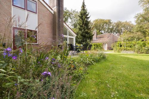 Grasmus I Kalme Woning met Openhaard en Tuin Grasmus I Kalme Woning met Openhaard en Tuin