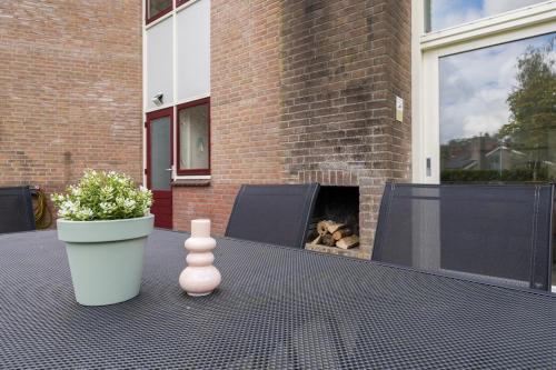Grasmus I Kalme Woning met Openhaard en Tuin Grasmus I Kalme Woning met Openhaard en Tuin