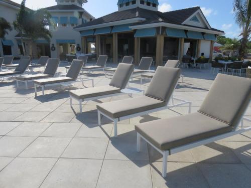 February Point Resort BB1