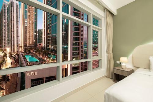 Beautiful 2 BR Apartment next to Opera I Burj View, Dubaj (zdjęcie 10)