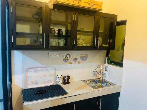 Budget Double Room image 10