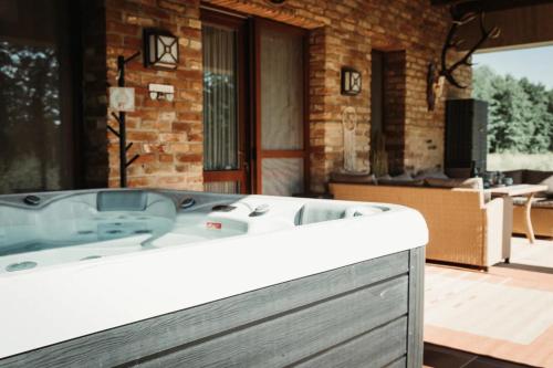 Hot tub, Smaragd Vendeghaz in Sitke