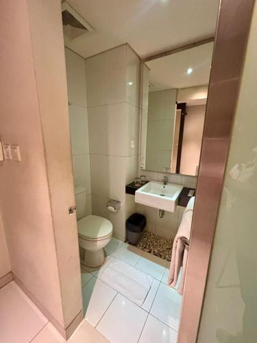 V Hotel Tebet, Jakarta