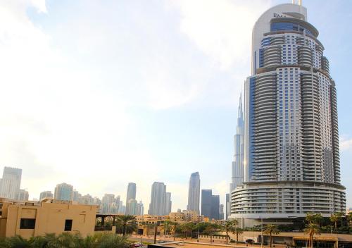 Elegant 2BR Apt in Yansoon 3 w/ Burj Khalifa Views - image 6