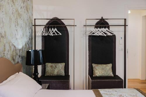 Double Room with Private Bathroom image 3