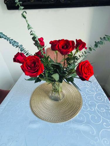 Charming & Modern Flat 2 in Pontypool