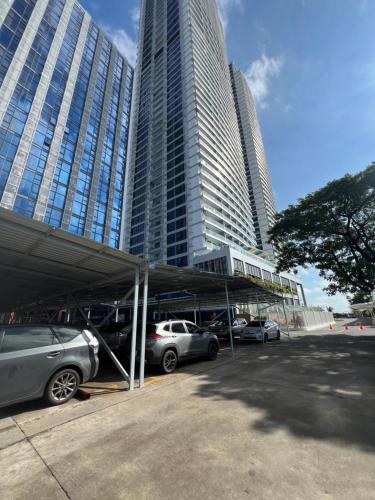 Apartment Condo Rent Near River in Phnom Penh City - image 4