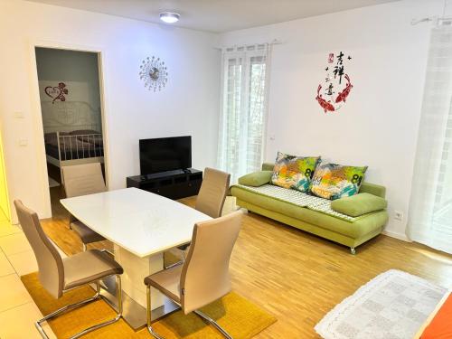 Apartment near fair and central City in few min, with garden, Frankfurt/Main (photo 8)