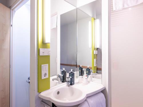 B&B HOTEL Hannover-Garbsen 3.1km von Seelze entfernt