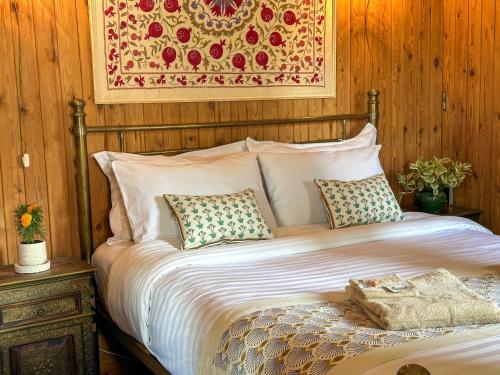 Houseboat65 - Historic home on the Nile - Central Cairo