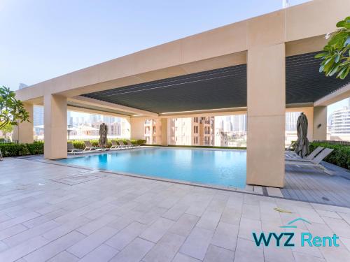 Sleek 1BR w Canal Views Next to Dubai Mall, Dubaj (zdjęcie 6)